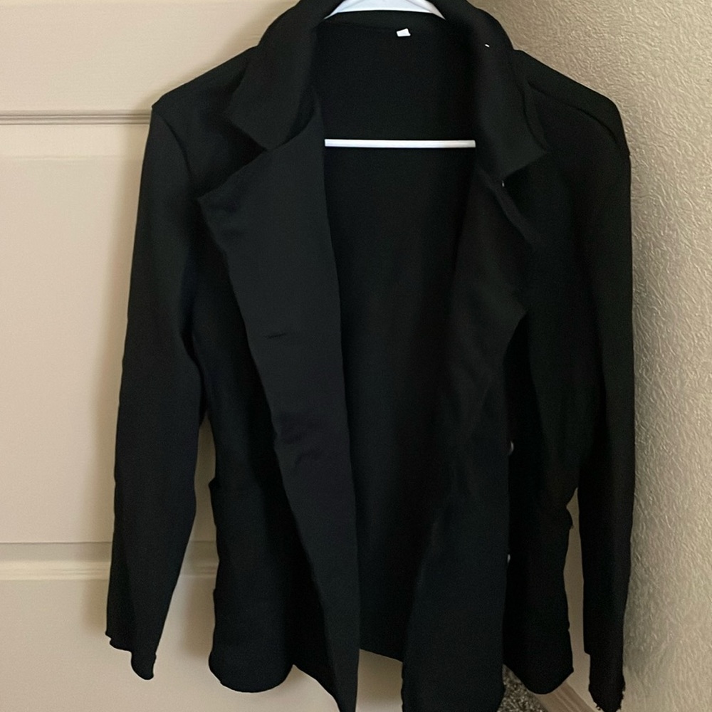 Light weight knit blazer/pea coat